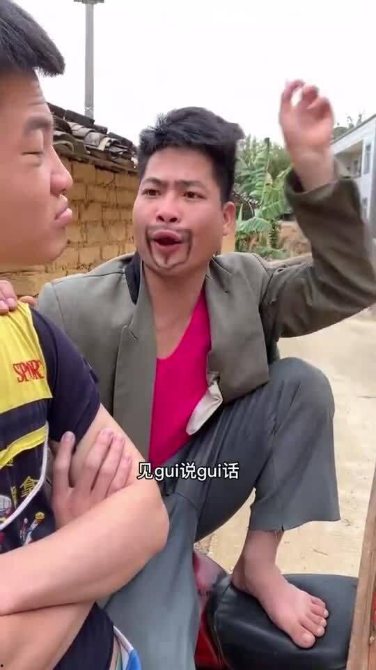 猪肉爆料搞笑视频,笑料横生的厨房奇遇记